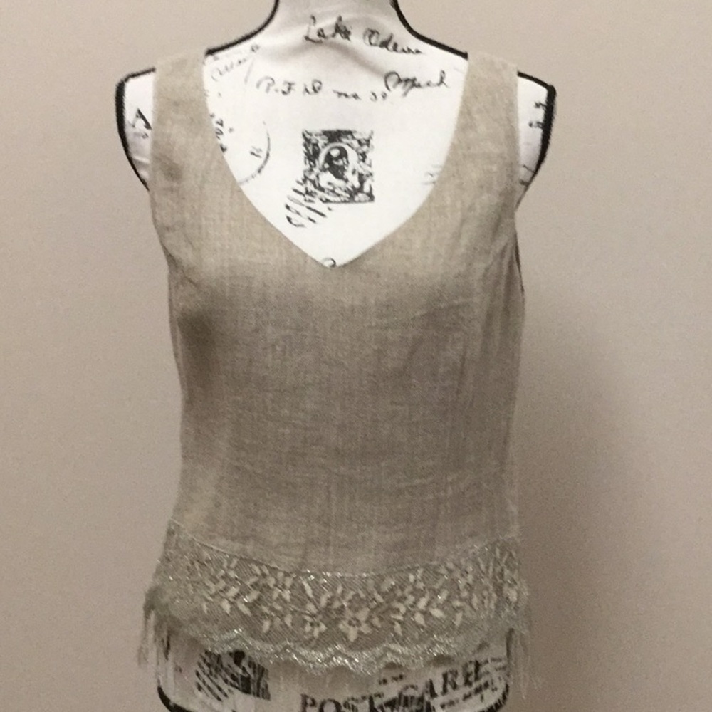Jon linen top with silver lace and fringe trim